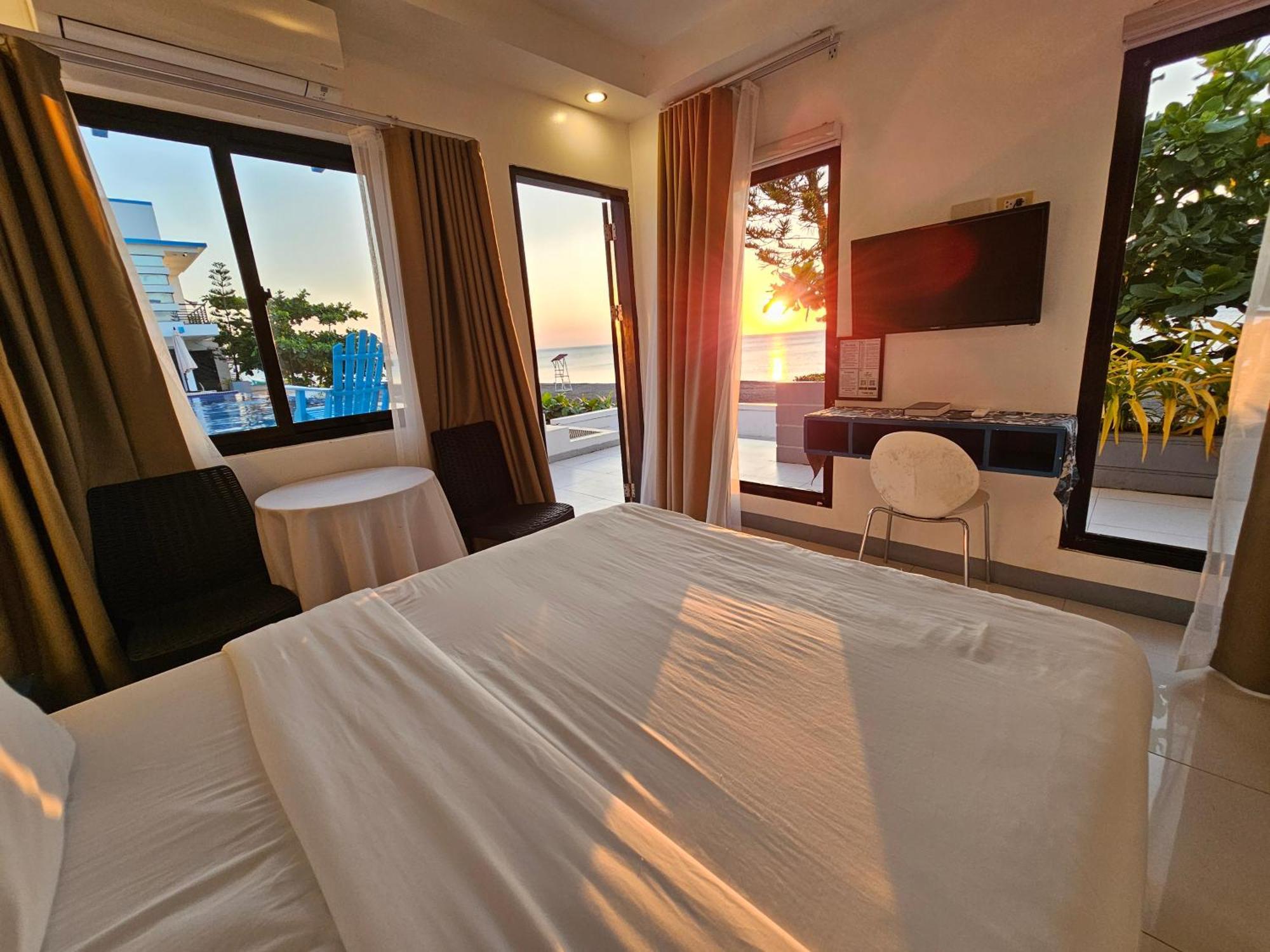 Blue Coast Beach Hotel Santa Ana  Exterior foto